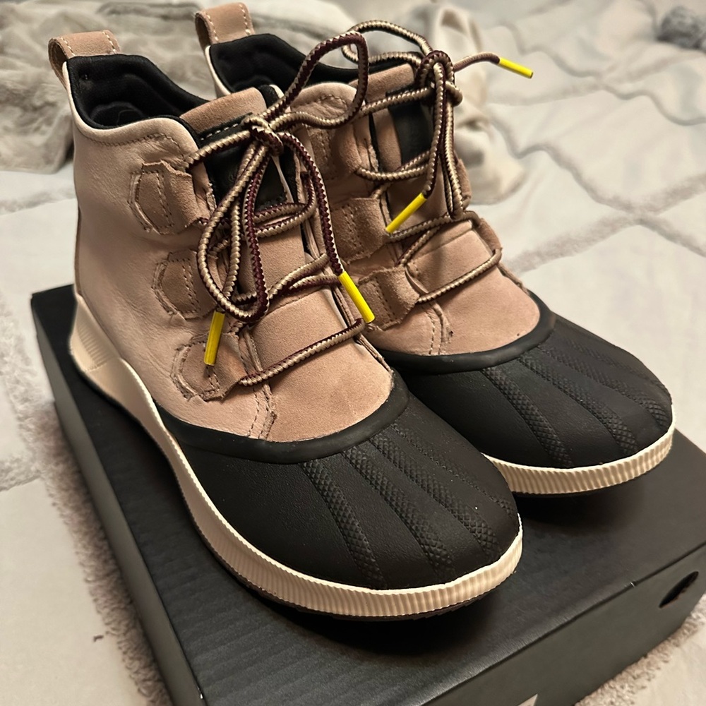 SOREL OUT n ABOUT III CLASSIC WP
